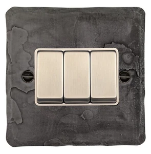G&H FRP203 Flat Plate Rustic Pewter 3 Gang 1 or 2 Way Rocker Light Switch - Imagen 1 de 1
