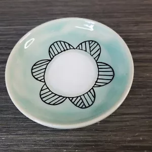 Jenny Dowd Pin Magnético Y Aguja Cuenco Cerámica Plato Azul Firmado Ayuda para Coser - Imagen 1 de 5