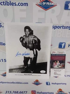 EMILE GRIFFITH SIGNED BOXING HOF 8X10 - JSA COA - Picture 1 of 1