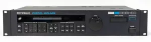 Roland DDR-30 Digital Drums Sound Module - Picture 1 of 7
