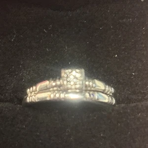 Engagement Ring 14k white gold round diamond Illusion size 7 Never Used - Picture 1 of 16