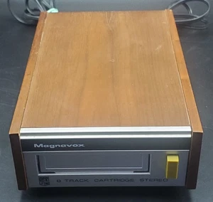 Vintage Magnavox 8 Track Player IK8869 Retro Woodgrain - Bild 1 von 10