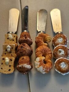 Vintage Boston Warehouse 4 Breakfast Spreaders Bagels Croissants Muffins & Toast