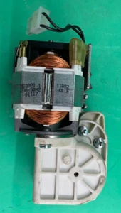 ABB 1SDA062116R1 GETRIEBEMOTORGERÄT T7M-X1 220/250V FÜR T7 UNTERBRECHER ÜBERHOLT - Bild 1 von 6