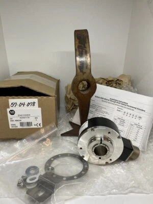 Allen Bradley 844D-B9BC2CK Through-Shaft Optical Incremental Encoder 5-26VDC NEW - Image 1 of 4