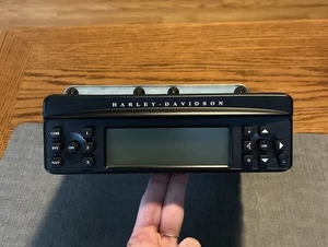 Radio reproductor de CD Harman/Kardon Infotainment Harley-Davidson H-D P/N 76160-06 - Imagen 1 de 11