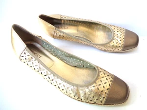 SESTO MEUCCI US 10N Dorado Bronce Cuero Sin Cordones Alpargata Zapatos Tacón Bajo ITALIA - Imagen 1 de 8