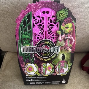Monster High 22pz Skulltimate Secrets: Garden Mysteries VENUS McFLYTRAP bambola 11" - Foto 1 di 2