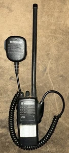 Motorola HT750 Lowband AAH25BEC9AA3AN 33.56 33.60 33.68 Ect….. - Afbeelding 1 van 13
