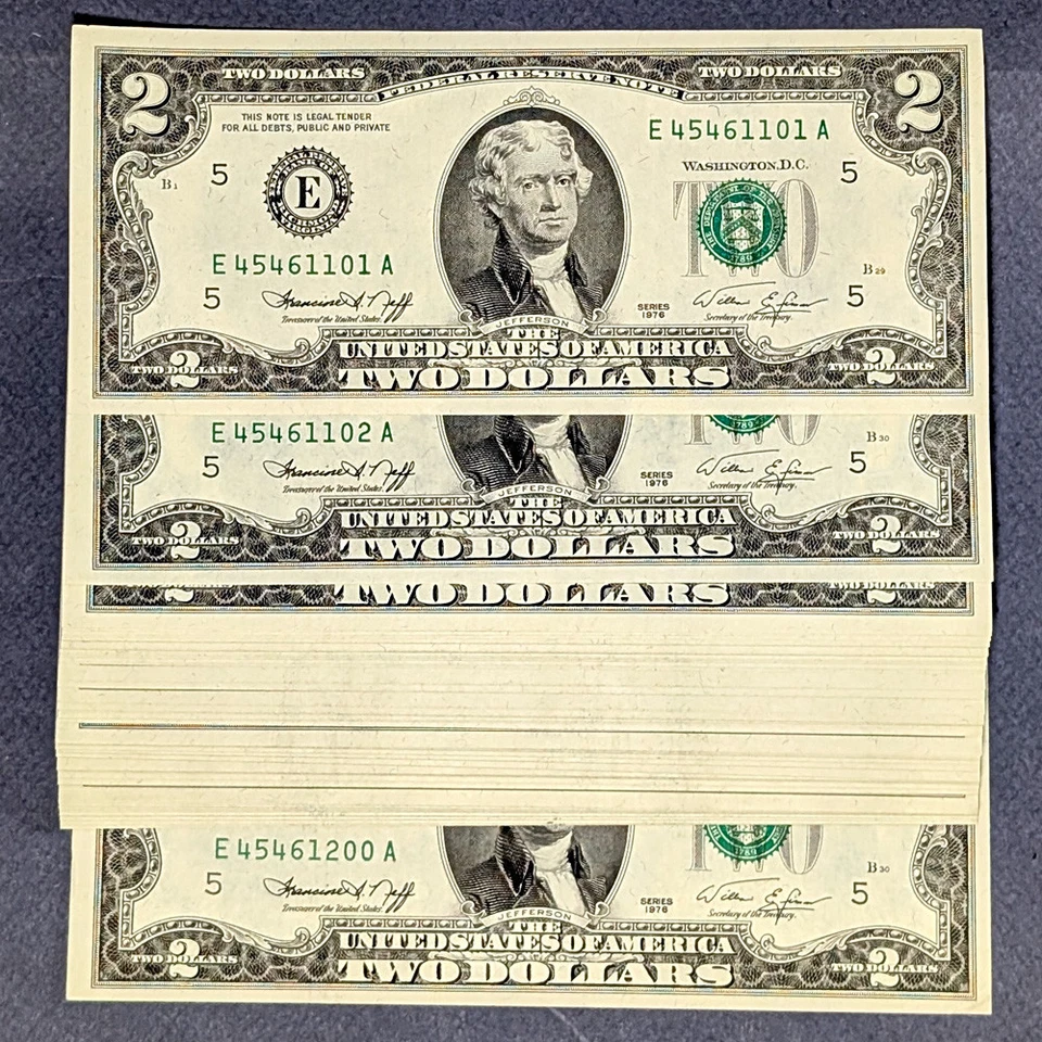 FR. 1935 E $2 1976 Federal Reserve Note Richmond 100pc Choice CU - Image 1 of 2