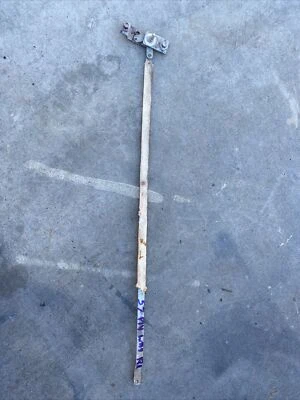 1957 58 59 Chrysler Dodge Plymouth Wagon cerradura puerta palanca montaje trasero derecho Foto 1 de 4