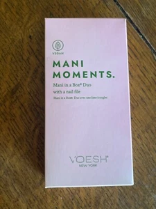 Voesh Manicure Moments Mani Box Nail File Vitamin Recharge & Green Tea Detox NIP - Picture 1 of 8