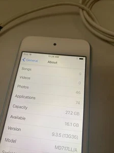 Apple iPod Touch 5th Gen Blue 32GB A1421 music games - Picture 1 of 9