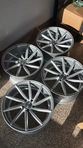 Vossen CVT 20” rims (20x10.5), 5x120 bolt pattern, Offset +27 - Picture 1 of 5