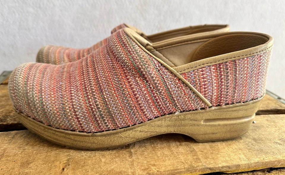 Zueco Dansko Yute Zapatos Ocupacionales Zuecos EUR 39 US 8.5 Mujer’s Colorido Enfermera Foto 1 de 4