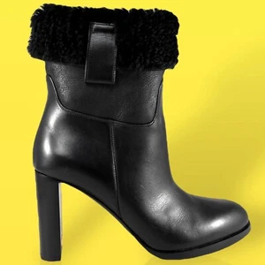 AUTHENTIC Tom Ford Black Shearling Leather Heeled Boots / Booties - Size 38 - Picture 1 of 14