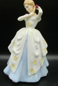  ROYAL DOULTON Laura HN2960 perfekter Zustand made 1982 no chips/cracks/crazing - Bild 1 von 5