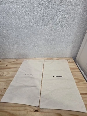 NB новый баланс Miu Miu на шнурке мешок для пыли обуви, 8,5 «x 13,5» набор из 2 - Изображение 1 из 4