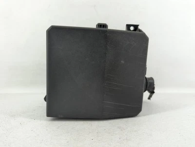 Módulo de relé de caja de fusibles deportiva Mitsubishi Outlander 2012-2017 X5K3O Foto 1 de 4