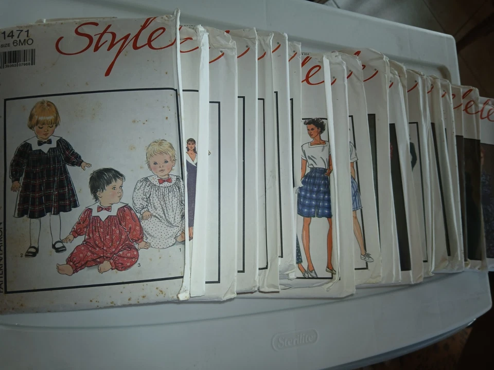 simplicity style uncut sewing pattern - Image 1 of 1