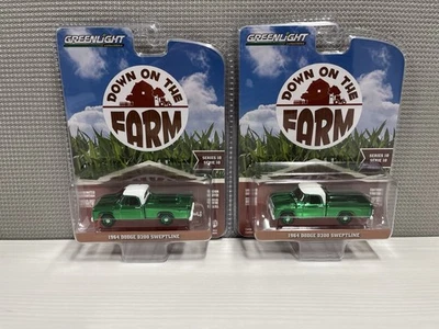 1:64 1964 Dodge D200 Sweptline Truck VERDE CROMATO CHASE 48100-B - Coppia - Immagine 1 di 2
