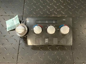 Toyota Tundra 2011 doble zona panel de control de temperatura manual HAC 840100CC60 - Imagen 1 de 7