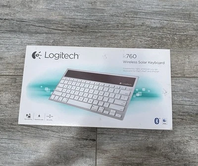 Logitech K760 Bluetooth Keyboard Solar-Powered, Wireless - Image 1 of 4