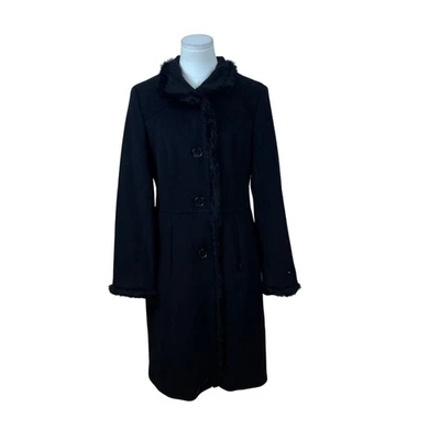 Casaco longo Marc New York feminino preto com acabamento de pele sintética e forro azul tamanho 8 - Imagem 1 de 4