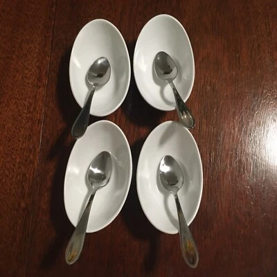 4 tazones de condimento para salsa de inmersión de 2 oz de porcelana blanca con cucharas Foto 1 de 4