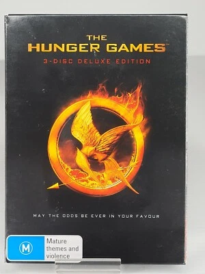 The Hunger Games DVD Elizabeth Banks Stanley Tucci Sandino Moya Willow Shields - Image 1 of 2