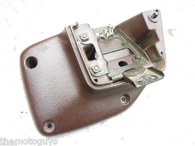 1995 Honda Goldwing GL1500 SE 87-00 left LH passenger armrest housing body OEM - Imagem 1 de 4