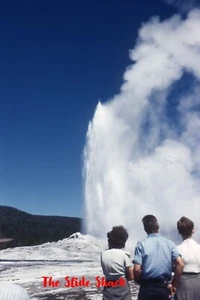 Yellowstone Nationalpark Old Faithful 40er Jahre roter Rand Kodachrome 35mm Dia - Bild 1 von 1