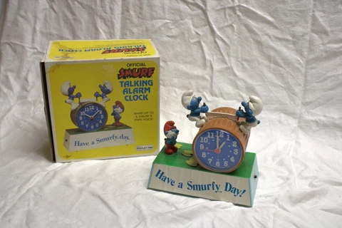 Working Bradley Smurfs Wind-Up Talking Alarm Clock w/ Box Cover