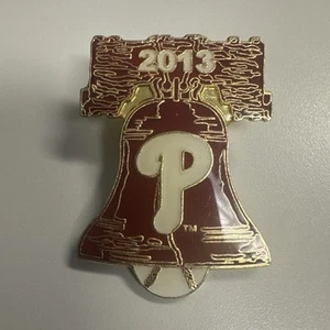 Philadelphia Phillies, Liberty Bell Baseball Mlb 2013 Maroon Rare Vintage Pin - Picture 1 of 7