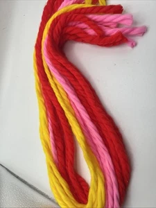 Vintage Yarn Hair Bows 1970s/1980s Pink Yellow Red - Four 36 Each Pcs Each Color - Picture 1 of 4