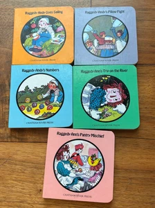 Lot of 5 1984 Raggedy Ann & Mini Books 3 1/2" Square - Easy Reader - Picture 1 of 3