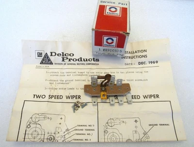 NOS 1962-75 Chevy Pontiac Buick SS GTO 2Sp Wiper Motor Terminal Board GM 4910515 - Image 1 of 4