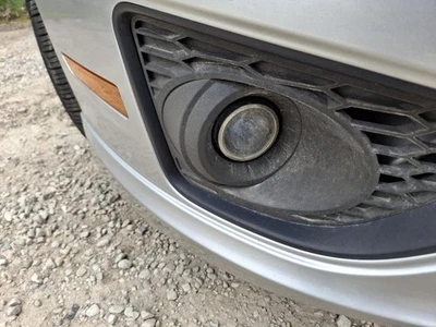 Luz de conducción usada se adapta a: Ford Fusion 2010 conducción antiniebla sin bisel grado A Foto 1 de 4