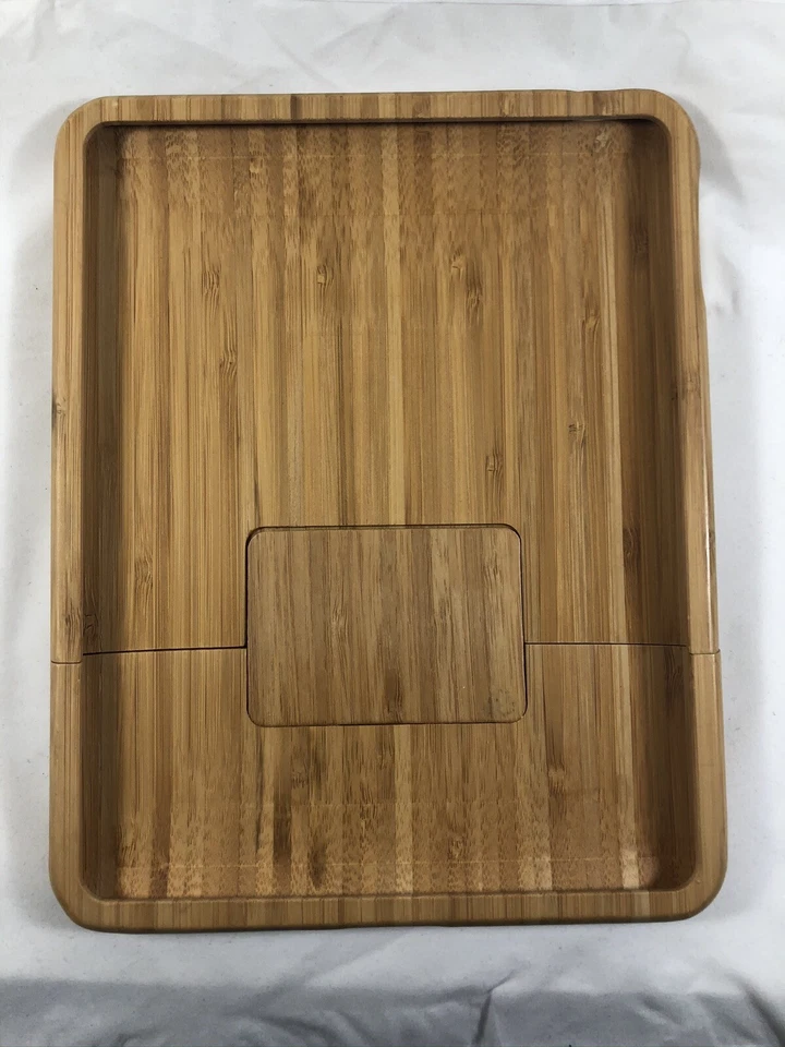Casecrown Bamboo Case/Cover for iPad, Samsung, Nexus TVs - Image 1 of 3