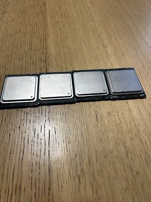 4x Intel Xeon E5-2630 v2 CPUs - Used, Fully Functional - Immagine 1 di 3