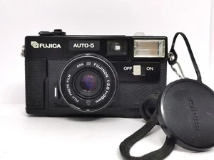 Fujica Auto 5 35mm 2.8 Film Camera With Case - Picture 1 of 5