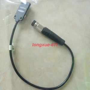 NEW BANNER VS25EVQ Photoelectric switch sensor Via FedEx or DHL - Picture 1 of 2
