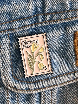 Taylor Swift - Nada Nuevo (Versión Taylors) Bóveda Roja Pista Esmalte Pin Sello Foto 1 de 4