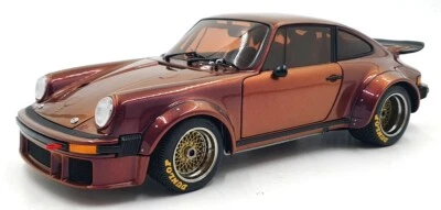 Exoto 1/18 Scale Diecast 11115 - Porsche 934 RSR 1976 - Standox interlagos Fire - Image 1 of 4