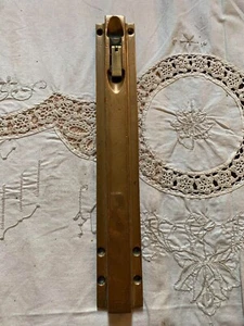 Ein aufgearbeiteter antiker viktorianischer Bronze Türriegelschloss Riegel Möbel (EBZ224) - Bild 1 von 5