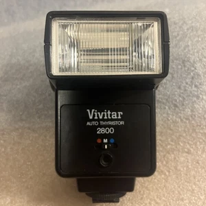 Vivitar Auto Thyristor 2800 Film Camera Flash. TESTED/WORKS - Picture 1 of 12