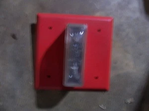 CERBERUS PYROTRONICS ALARMA CONTRA INCENDIOS ESTROBOSCÓPICA 105521 20-31 VDC - Imagen 1 de 2