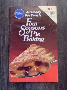 Pillsbury All Ready Pie Crusts Four Seasons Baking Recipe Booklet Cookbook Vtg - Picture 1 of 4