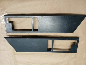 1988 - 1994 SILVERADO SIERRA C K TRUCK MANUAL DOOR LOCK HANDLE BEZEL PAIR - Bild 1 von 9