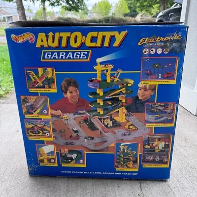 Vintage 1995 Mattel Hot Wheels Auto‑City Electronic Light & Sound Garage Playset - Image 1 of 4